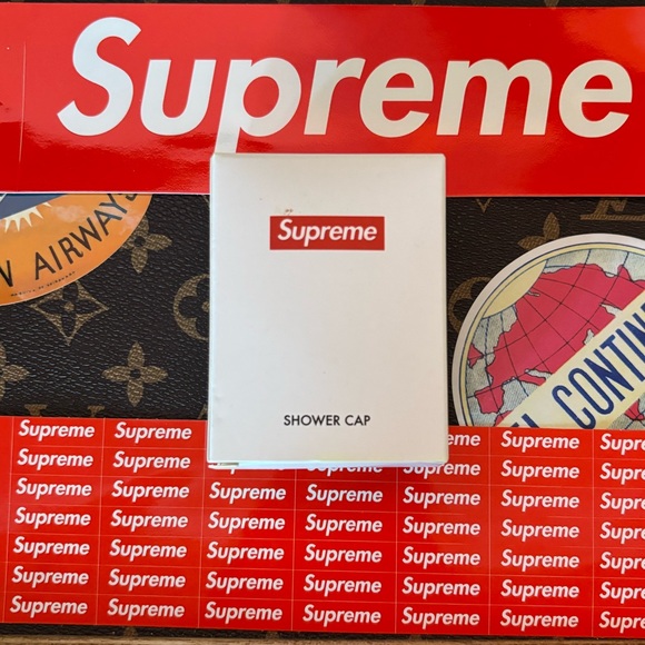 Supreme Shower Cap - Brand New Authentic - Picture 3 of 6